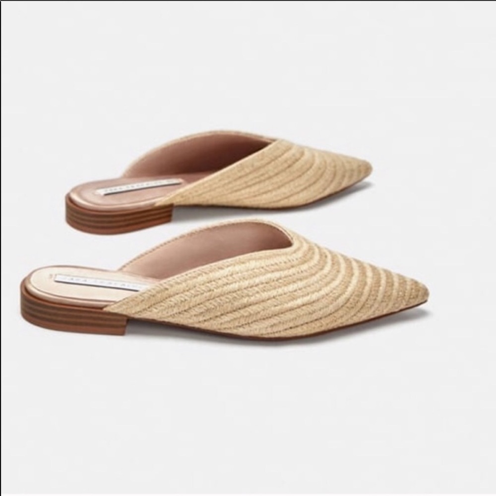 ZARA STRAW POINT MULES